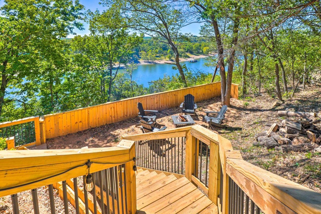 Colorful Golden Getaway With Panoramic Views! Villa Luaran gambar