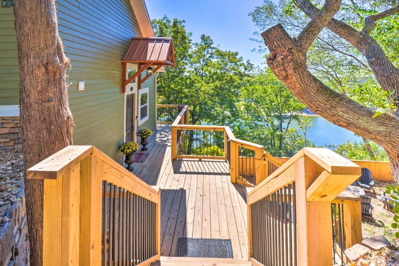 Colorful Golden Getaway With Panoramic Views! Villa Luaran gambar