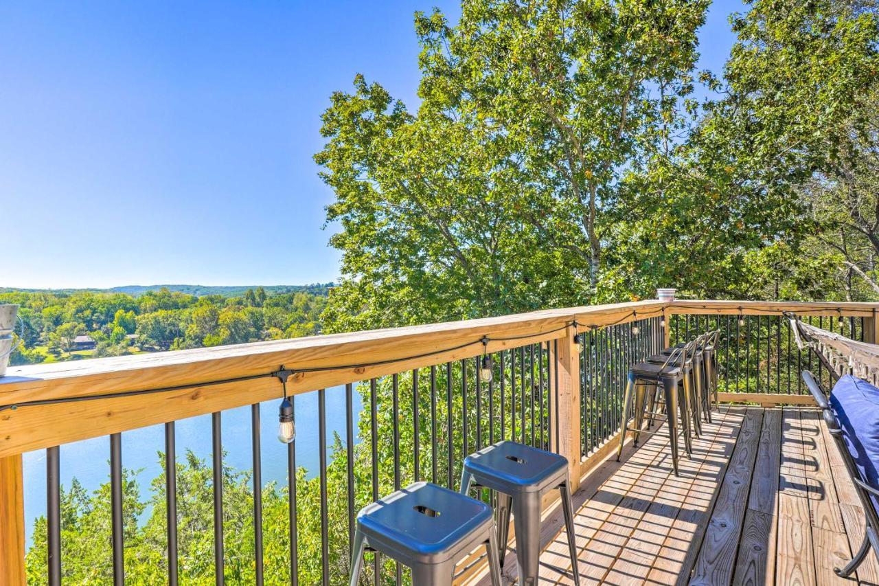 Colorful Golden Getaway With Panoramic Views! Villa Luaran gambar