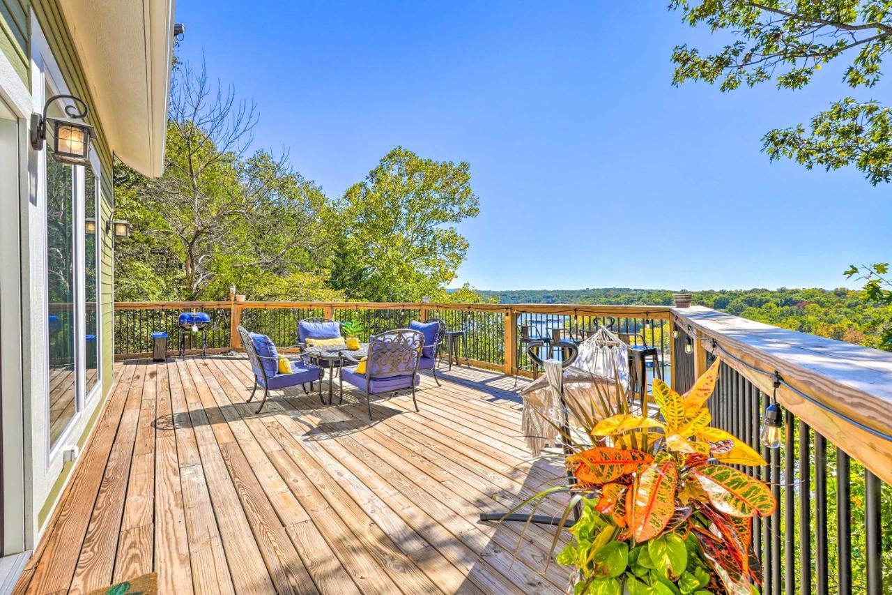 Colorful Golden Getaway With Panoramic Views! Villa Luaran gambar